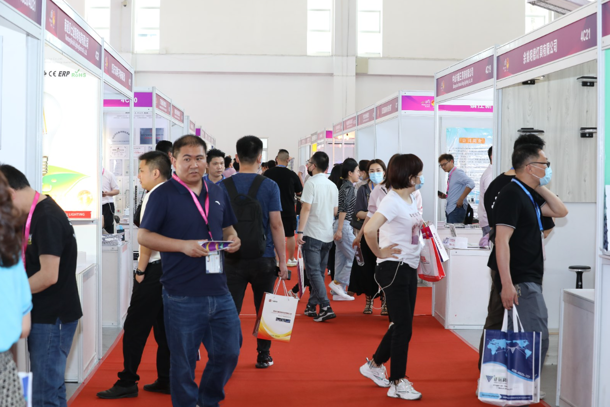 厦门会展业持续升温，截止6月展览规模突破100万平米